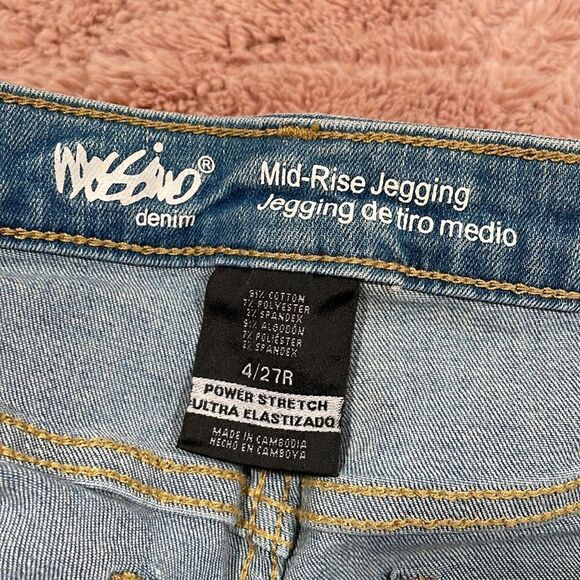Mossimo Denim Mid Rise Jegging Crop Jeans Knee Patch Blue Light Wash Size 4/27R - Picture 6 of 6